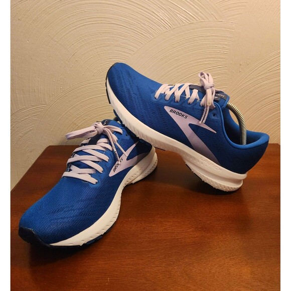 Brooks Launch Women's Size B Running Shoes Sneakers Blue